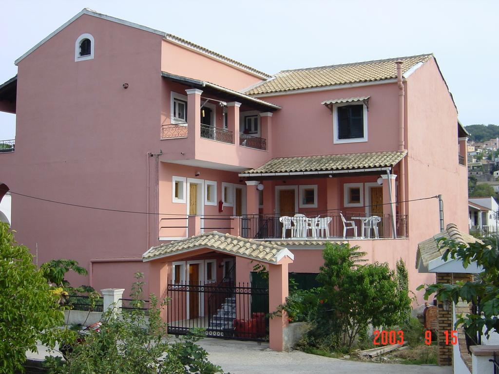 Paradise Apartment Liapades